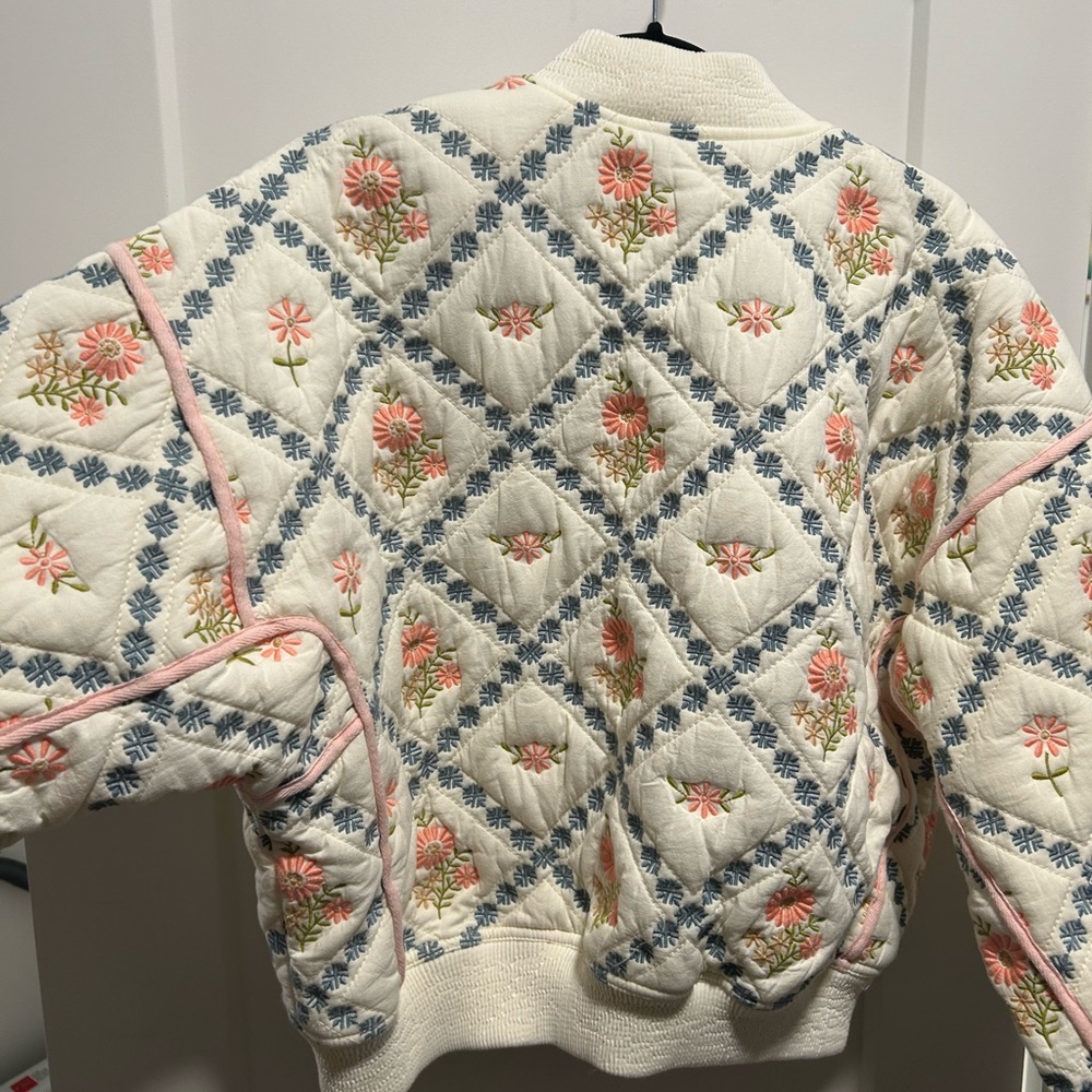 Blank NYC Cream Floral Embroidered Bomber Jacket - Picture 4 of 4